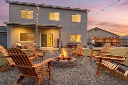 House 5 bedrooms, with jacuzzi