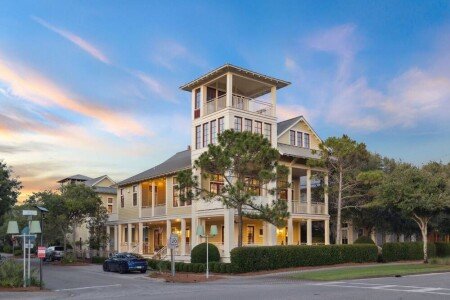 House 7 bedrooms, with pool