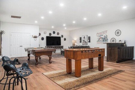 House 5 bedrooms, with jacuzzi