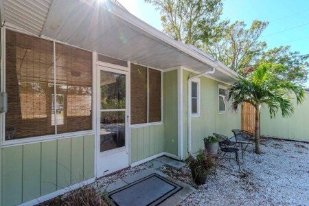 Bed and breakfast 1 bedroom, with garden