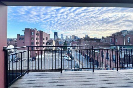 House 6 bedrooms, with jacuzzi