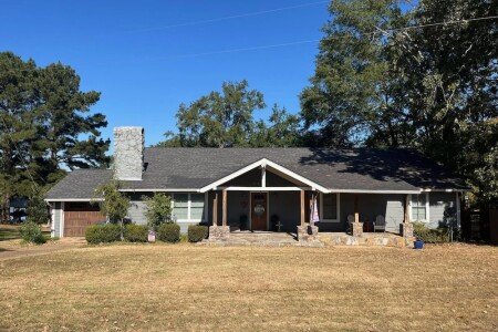 House 4 bedrooms, with air conditioning