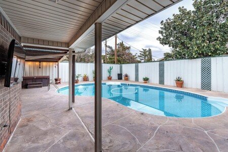 House 3 bedrooms, with jacuzzi