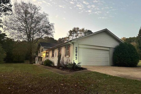 House 4 bedrooms, with jacuzzi