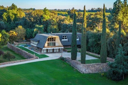 House 7 bedrooms, with jacuzzi