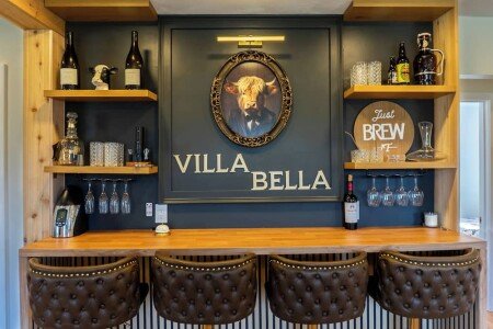 Bed and breakfast 4 bedrooms, with gym