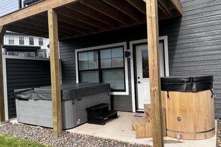 House 4 bedrooms, with jacuzzi