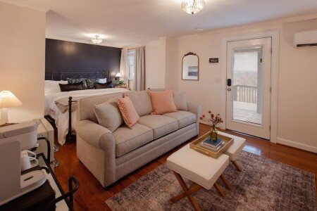 Bed and breakfast 1 bedroom, with jacuzzi