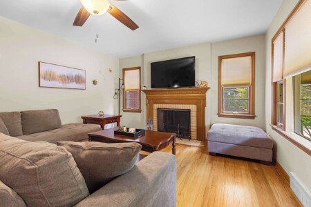 House 4 bedrooms, with jacuzzi