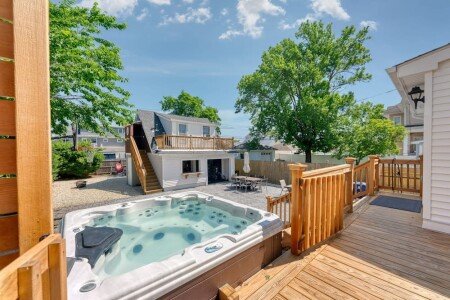 House 5 bedrooms, with jacuzzi