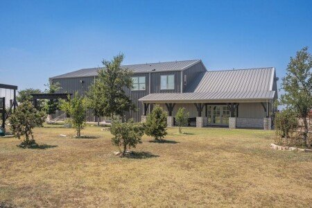 House 5 bedrooms, with jacuzzi