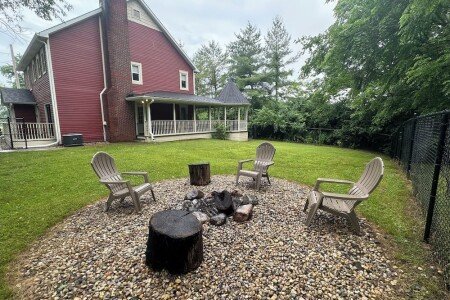 Bed and breakfast 4 bedrooms, with garden