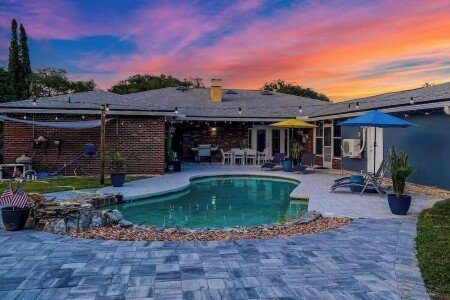 Bed and breakfast 5 bedrooms, with pool