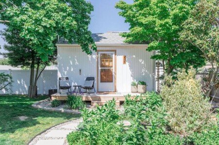 Bed and breakfast 1 bedroom, with garden