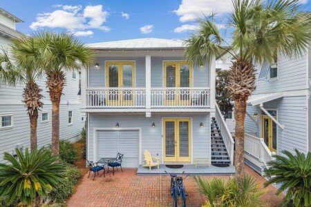 Bed and breakfast 1 bedroom, with pool