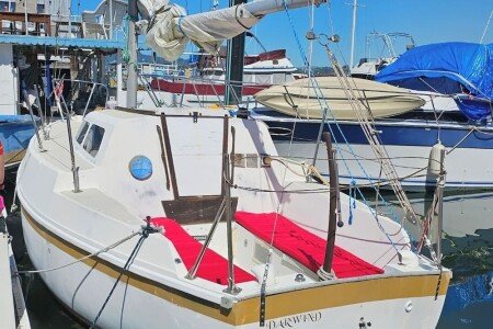 Boot 1 Schlafzimmer, mit Parkplatz