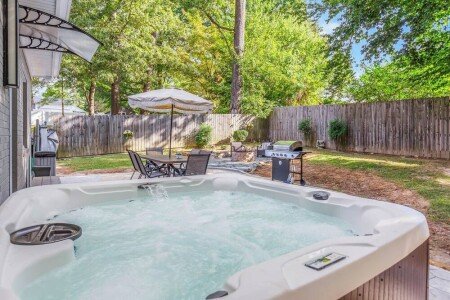 House 3 bedrooms, with jacuzzi