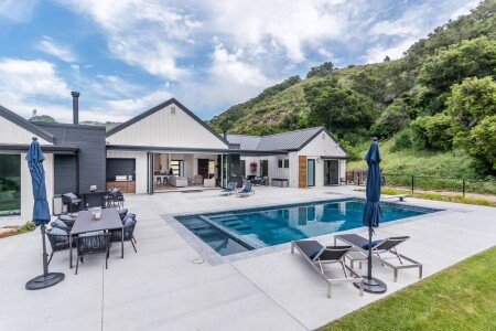 House 5 bedrooms, with jacuzzi