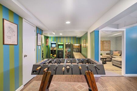 House 4 bedrooms, with jacuzzi