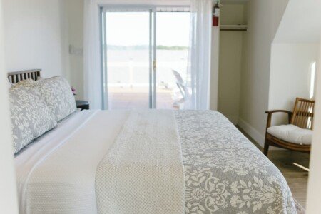 Bed and breakfast 1 bedroom, with garden