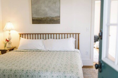 Bed and breakfast 1 bedroom, with garden