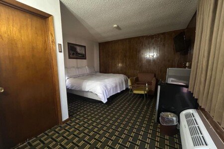 Hotel with gym