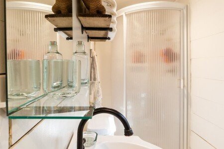 Bed and breakfast 2 bedrooms, with jacuzzi