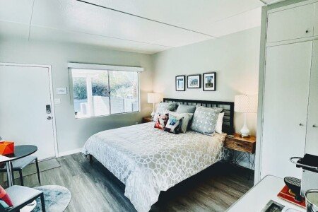 Bed and breakfast 1 bedroom, with jacuzzi