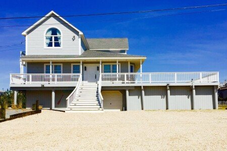 House 4 bedrooms, with jacuzzi