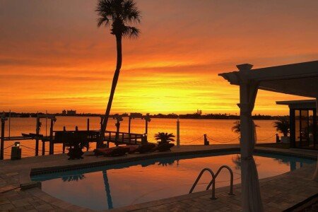 House 6 bedrooms, with jacuzzi