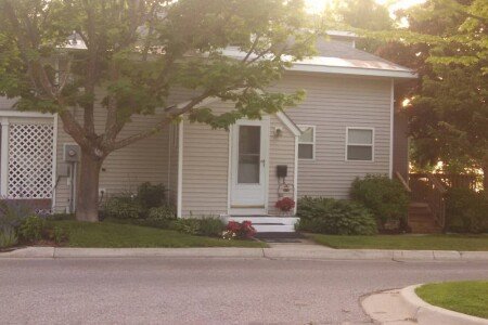 House 2 bedrooms, with garden