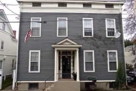 House 8 bedrooms, with gym