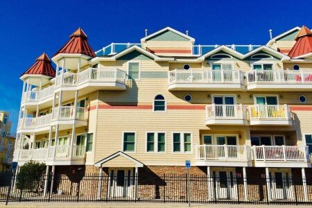 House 4 bedrooms, with jacuzzi