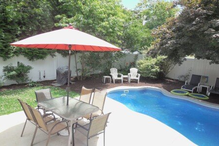 House 3 bedrooms, with pool