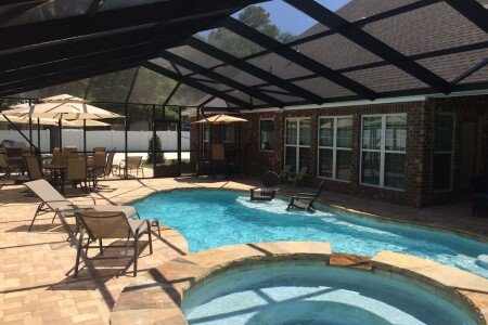 House 6 bedrooms, with jacuzzi