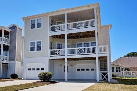 House 4 bedrooms, with jacuzzi