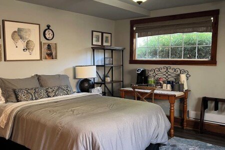 Bed and breakfast 1 bedroom, with air conditioning