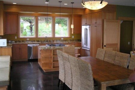 House 4 bedrooms, with jacuzzi