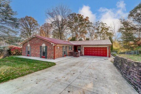 House 4 bedrooms, with gym