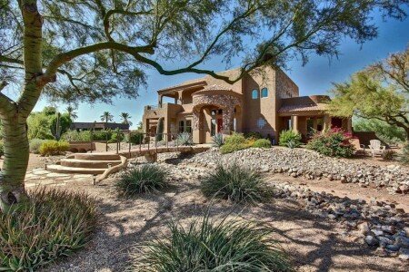 House 3 bedrooms, with garden