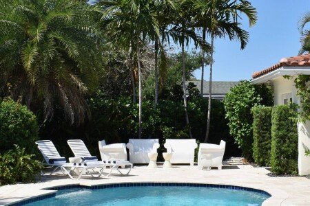 House 2 bedrooms, with pool