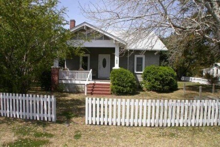 House 3 bedrooms, with garden
