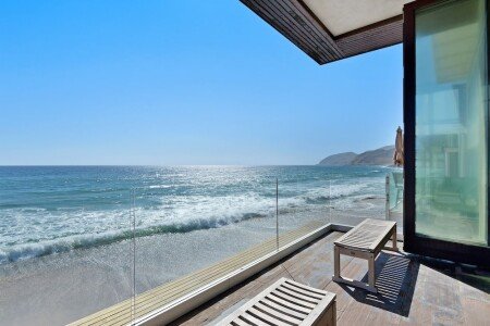 House 4 bedrooms, with air conditioning