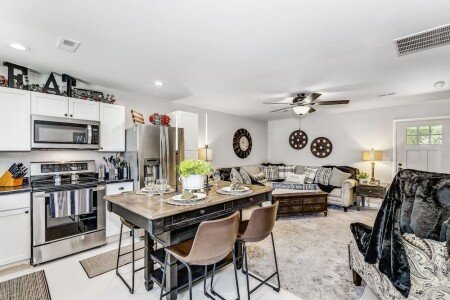 House 1 bedroom, with jacuzzi