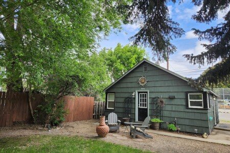 House 1 bedroom, with garden