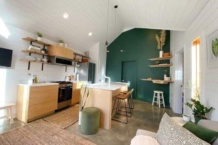 Bed and breakfast 1 bedroom, with air conditioning