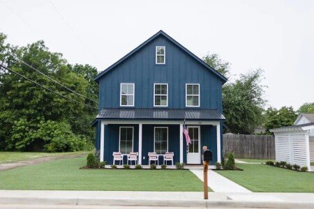 House 3 bedrooms, with garden