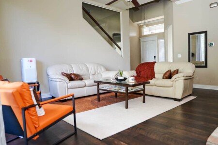 House 4 bedrooms, with jacuzzi