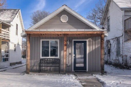 House 2 bedrooms, with pool