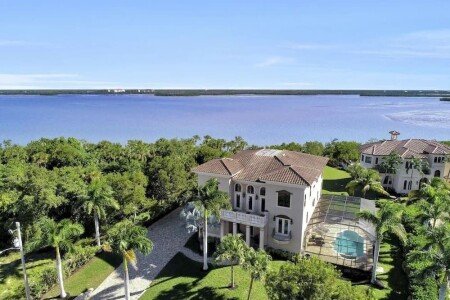 House 6 bedrooms, with jacuzzi